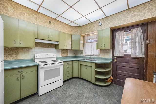 4272 Arsenal Street, St Louis, MO 63116