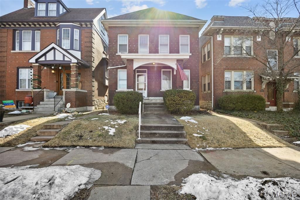 4272 Arsenal Street, St Louis, MO 63116