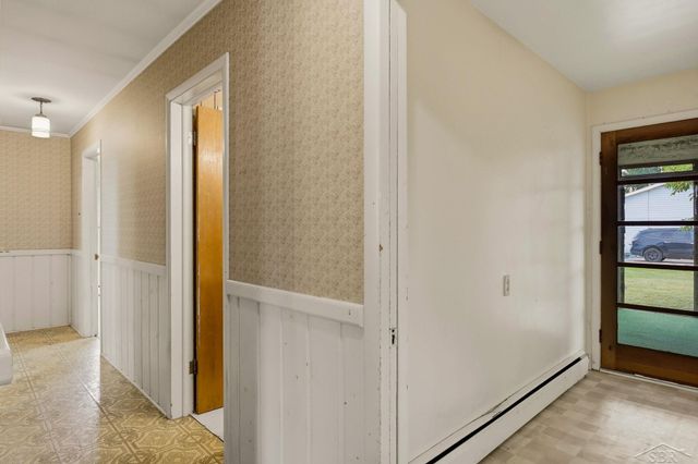 5098 S Venoy Road, Saginaw, MI 48604