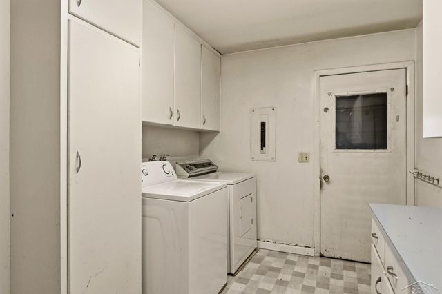 5098 S Venoy Road, Saginaw, MI 48604