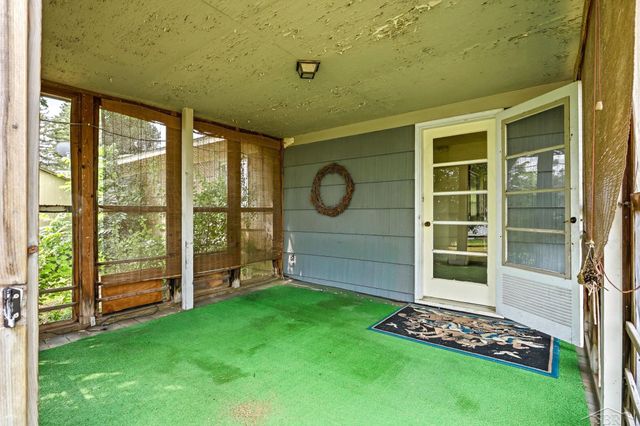 5098 S Venoy Road, Saginaw, MI 48604