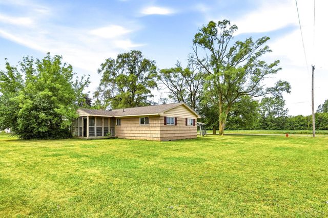 5098 S Venoy Road, Saginaw, MI 48604