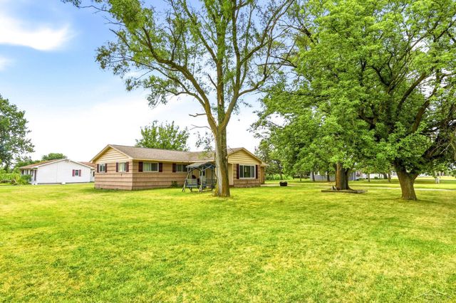 5098 S Venoy Road, Saginaw, MI 48604