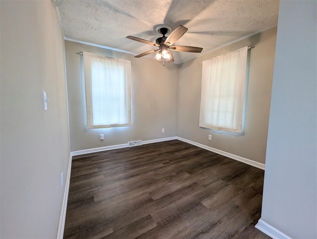 239 Bangor Street, Bangor, MI 49013