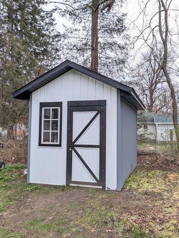 239 Bangor Street, Bangor, MI 49013