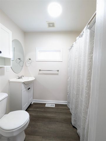 239 Bangor Street, Bangor, MI 49013