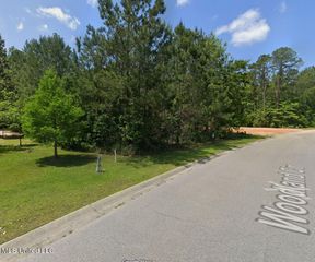 Woodlands Drive, Biloxi, MS 39532