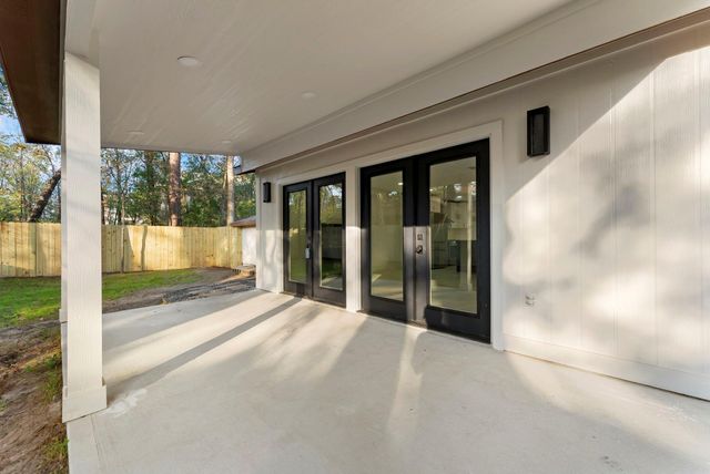 2610 N Red Cedar Circle, The Woodlands, TX 77380