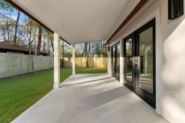 2610 N Red Cedar Circle, The Woodlands, TX 77380