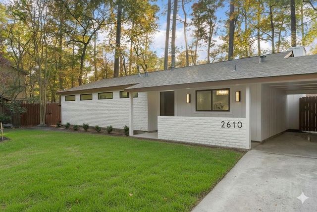 2610 N Red Cedar Circle, The Woodlands, TX 77380