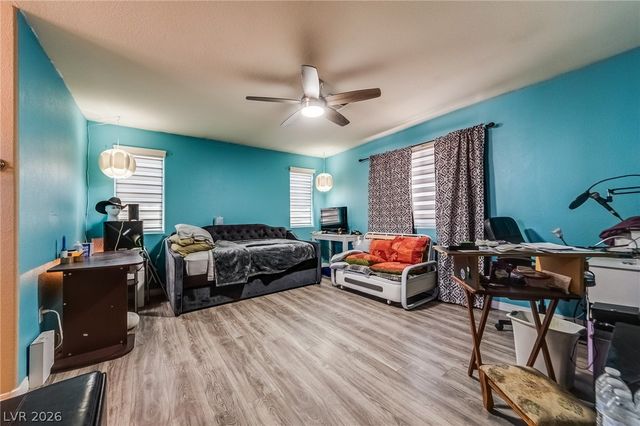 8166 Royal Lilly Court, Las Vegas, NV 89139