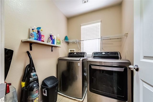 8166 Royal Lilly Court, Las Vegas, NV 89139
