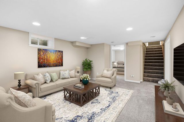 749 Cottage Avenue W, Saint Paul, MN 55117