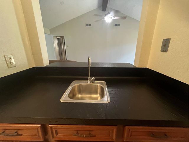 16454 Hickory Knoll Drive, Houston, TX 77059