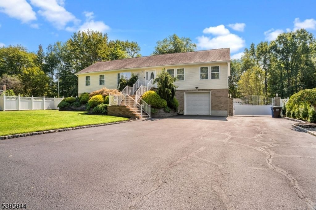 303 Matchaponix Rd, Old Bridge Twp., NJ 08831