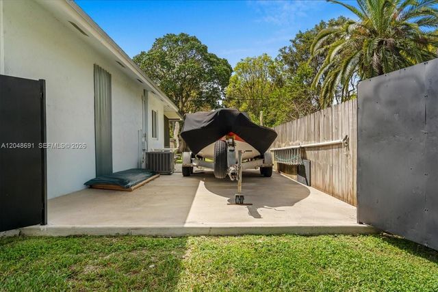 19724 SW 243rd Terrace, Homestead, FL 33031