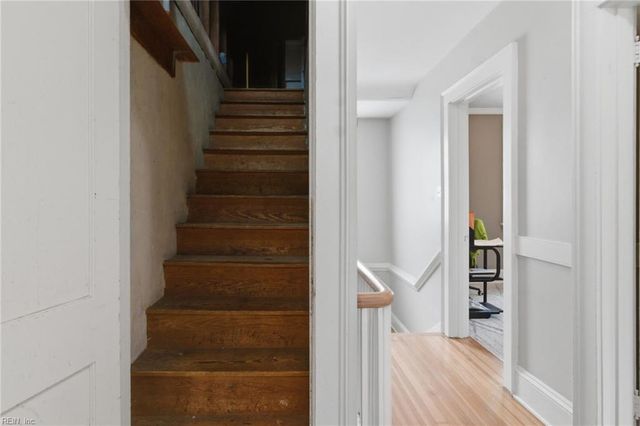 5803 Upper Brandon PL, Norfolk, VA 23508