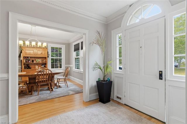 5803 Upper Brandon PL, Norfolk, VA 23508