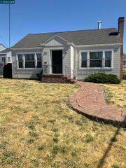 2100 100th Avenue, Oakland, CA 94603