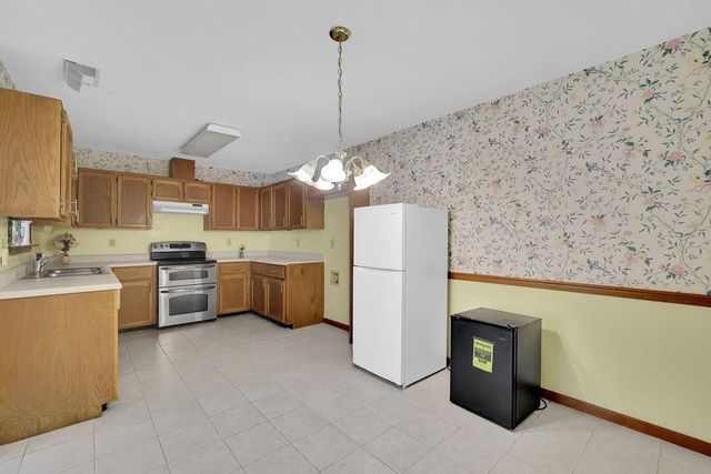 1238 Shannon Way SW, Marietta, GA 30008