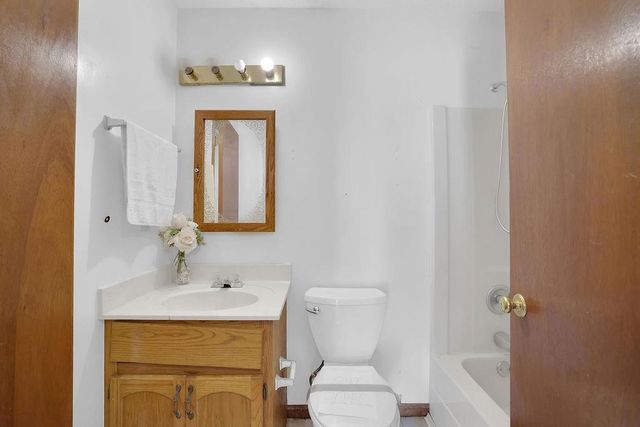1238 Shannon Way SW, Marietta, GA 30008