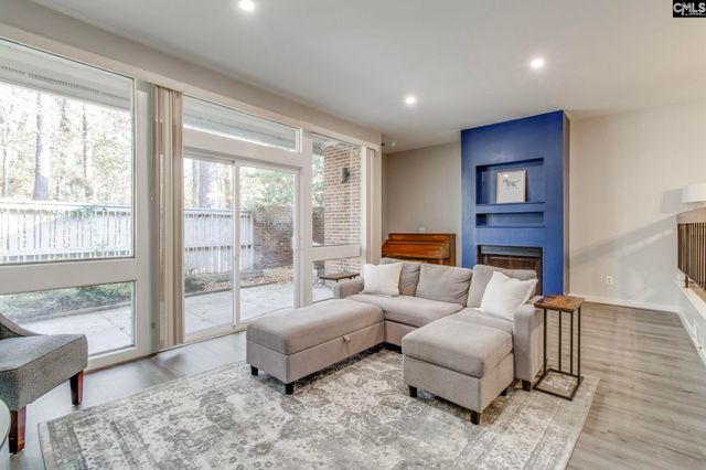 4 Gardenwood, Columbia, SC 29209