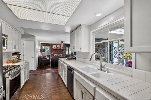 1117 W Crescent, Redlands, CA 92373