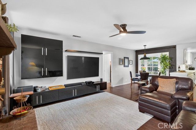 1117 W Crescent, Redlands, CA 92373