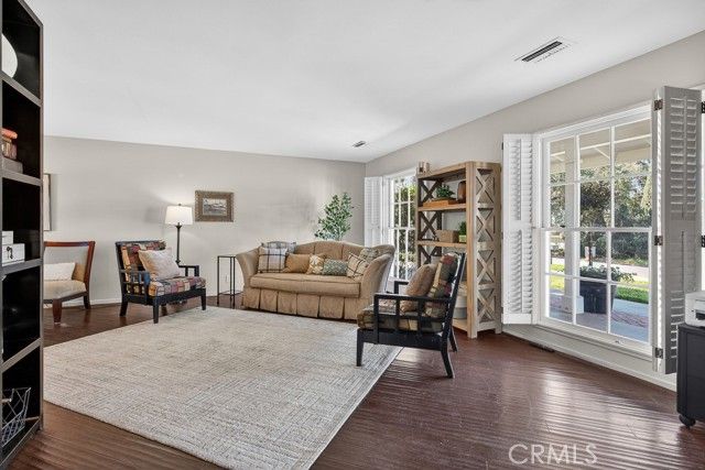 1117 W Crescent, Redlands, CA 92373