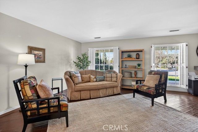 1117 W Crescent, Redlands, CA 92373