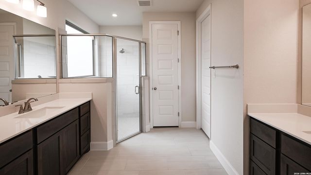 5089 Obispo Circle, Schertz, TX 78124