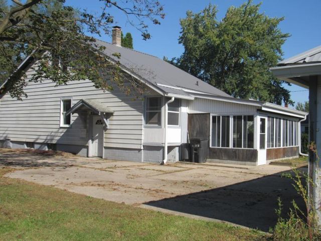 1346 E Caro Road, Caro, MI 48723