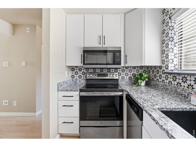 3296 Cripple Creek Trl, Boulder, CO 80305