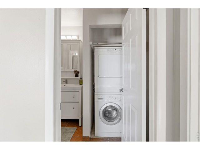 3296 Cripple Creek Trl, Boulder, CO 80305