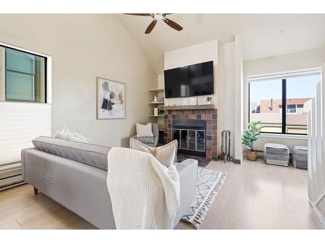 3296 Cripple Creek Trl, Boulder, CO 80305