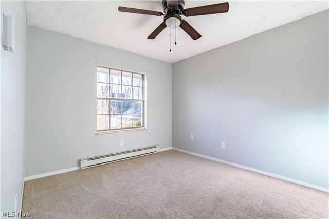 5814 Laura Avenue, Homeworth, OH 44634