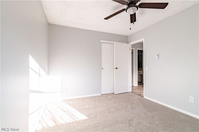 5814 Laura Avenue, Homeworth, OH 44634