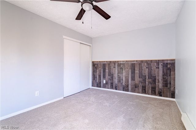 5814 Laura Avenue, Homeworth, OH 44634