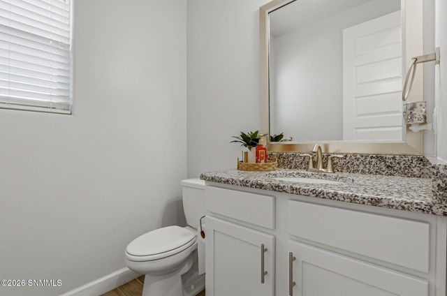 374 Barred Rock Court, Las Cruces, NM 88005