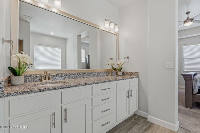 374 Barred Rock Court, Las Cruces, NM 88005