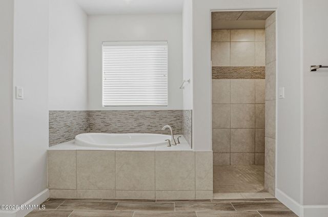 374 Barred Rock Court, Las Cruces, NM 88005