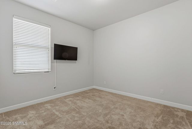 374 Barred Rock Court, Las Cruces, NM 88005