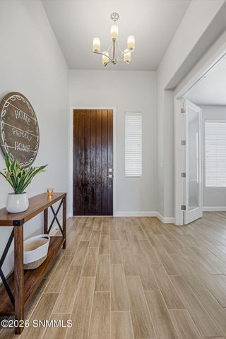 374 Barred Rock Court, Las Cruces, NM 88005