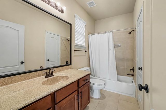 62 Sandwell Place, Spring, TX 77389