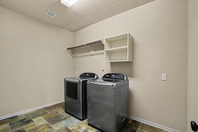 62 Sandwell Place, Spring, TX 77389