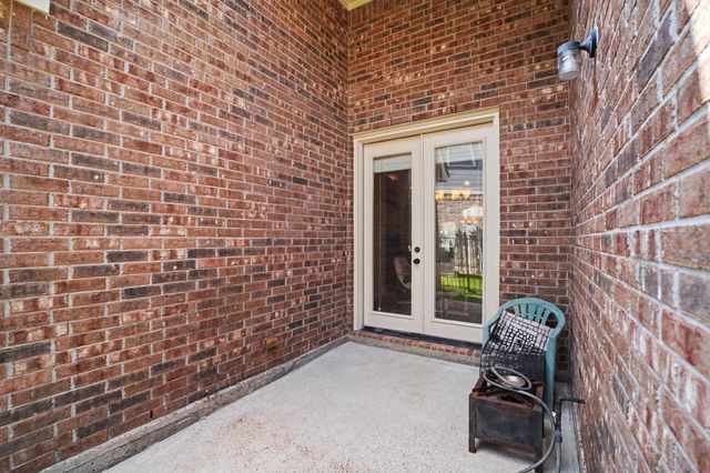 62 Sandwell Place, Spring, TX 77389