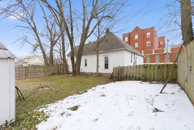 636 W Scott Street, Springfield, MO 65802