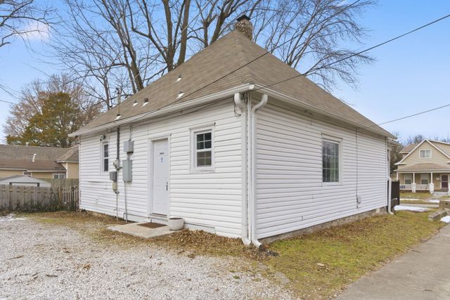 636 W Scott Street, Springfield, MO 65802