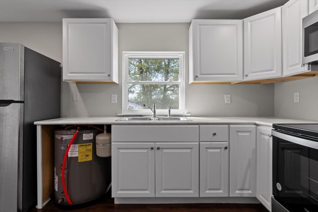 860 Berry Street NE, Cleveland, TN 37311