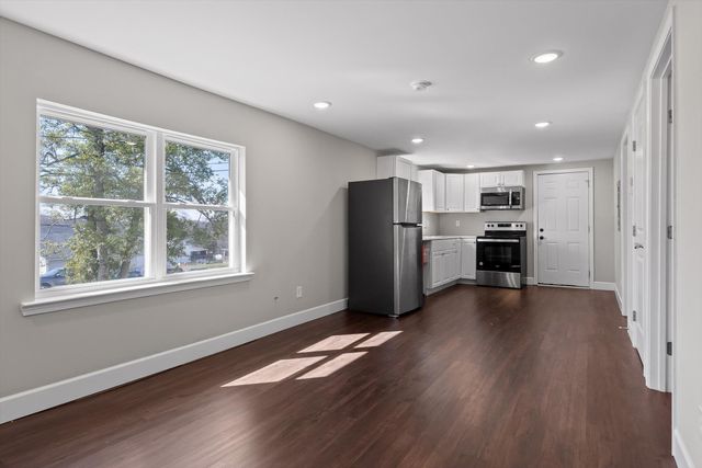 860 Berry Street NE, Cleveland, TN 37311